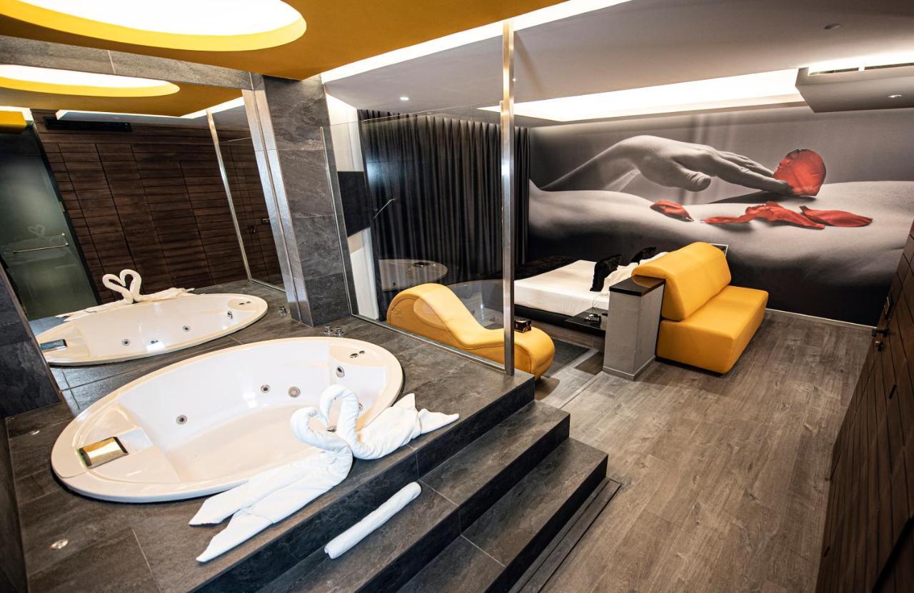 Hotel Luve San Antonio de Banageber Exteriör bild